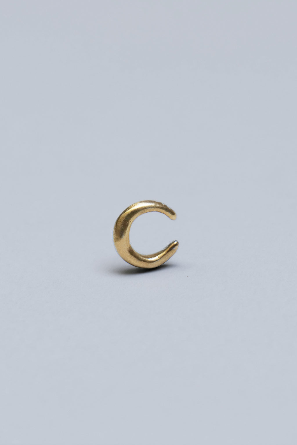 Ear cuff