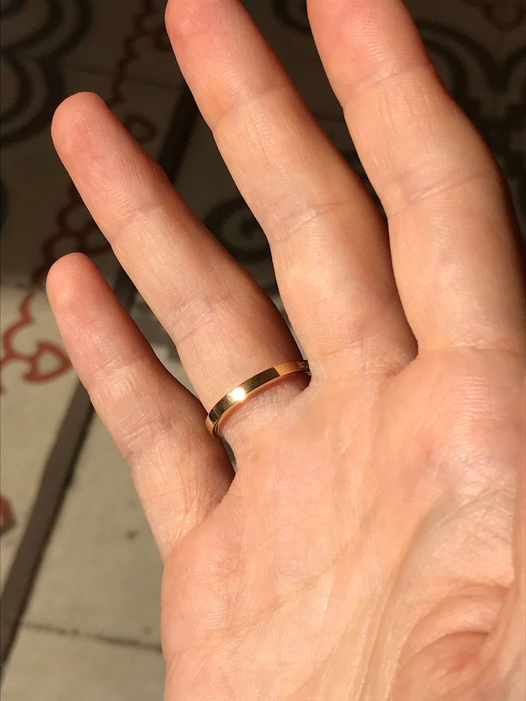 18k gold and diamond engagement ring
