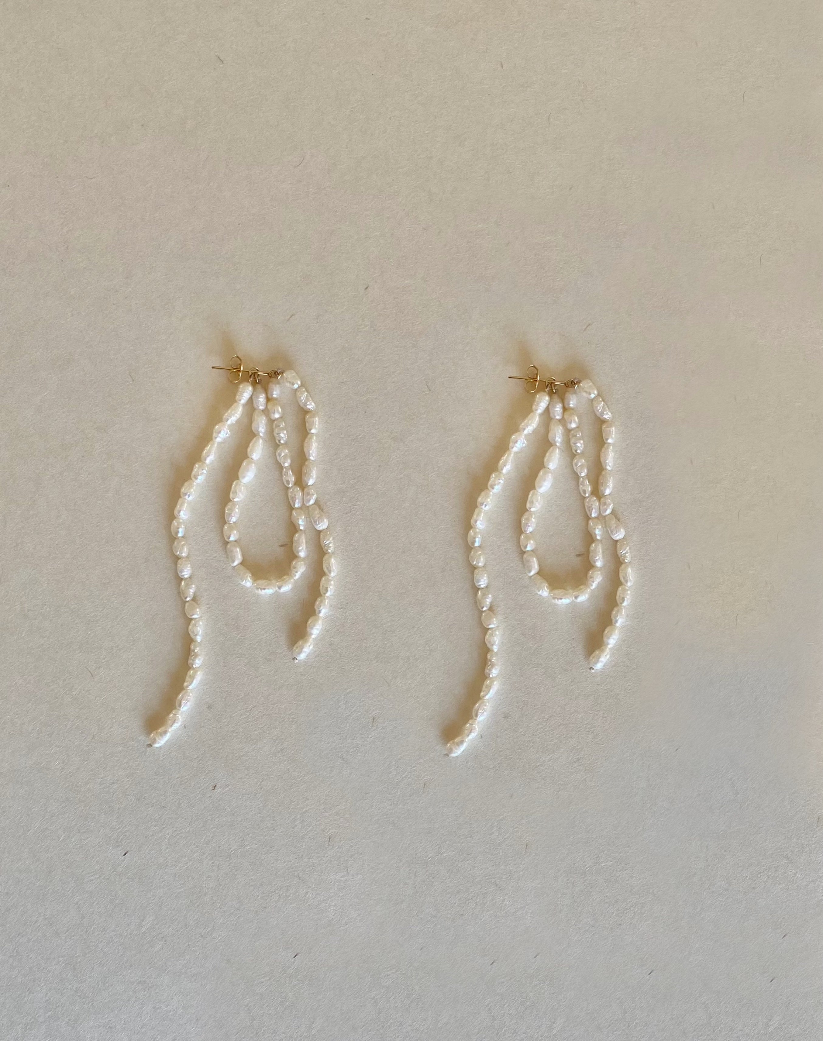 Baroque pearl thread earrings