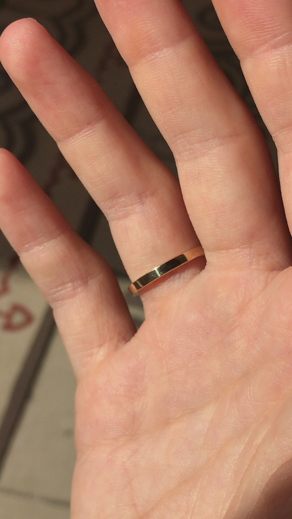 18k gold and diamond engagement ring